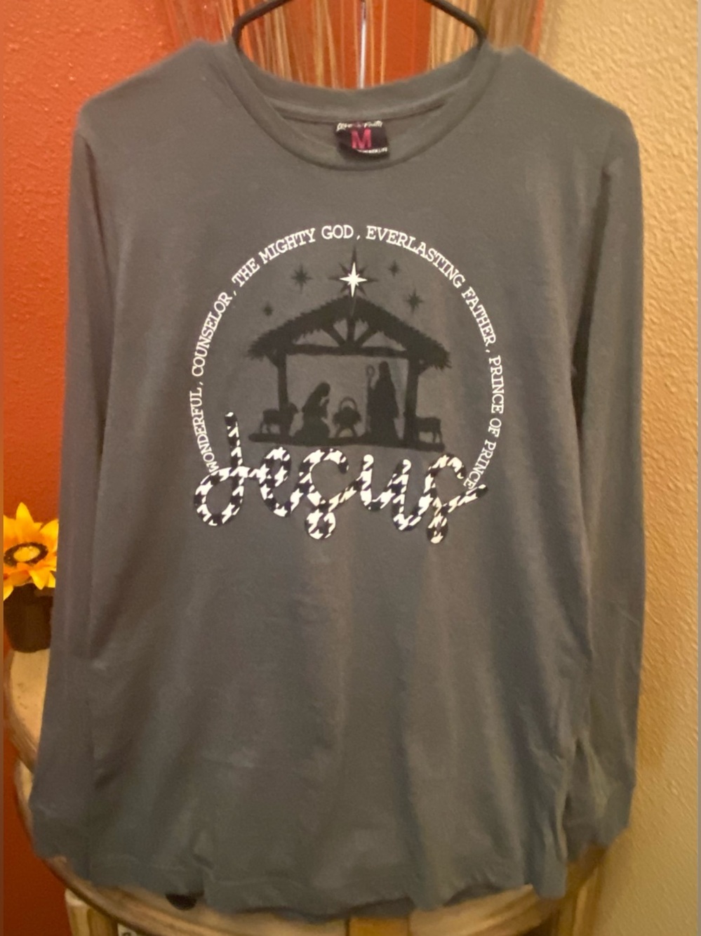 Love ❤️ in Faith - New - Women's Long-Sleeve 'Jesus’ Nativity Graphic Tee